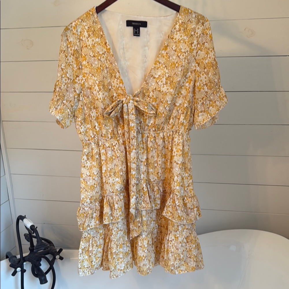 Forever 21 Yellow Floral Blouse
